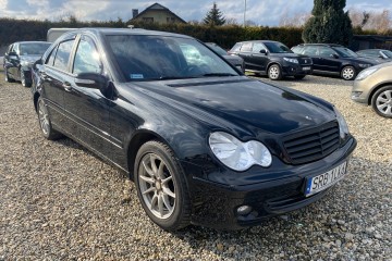 Mercedes-Benz C200